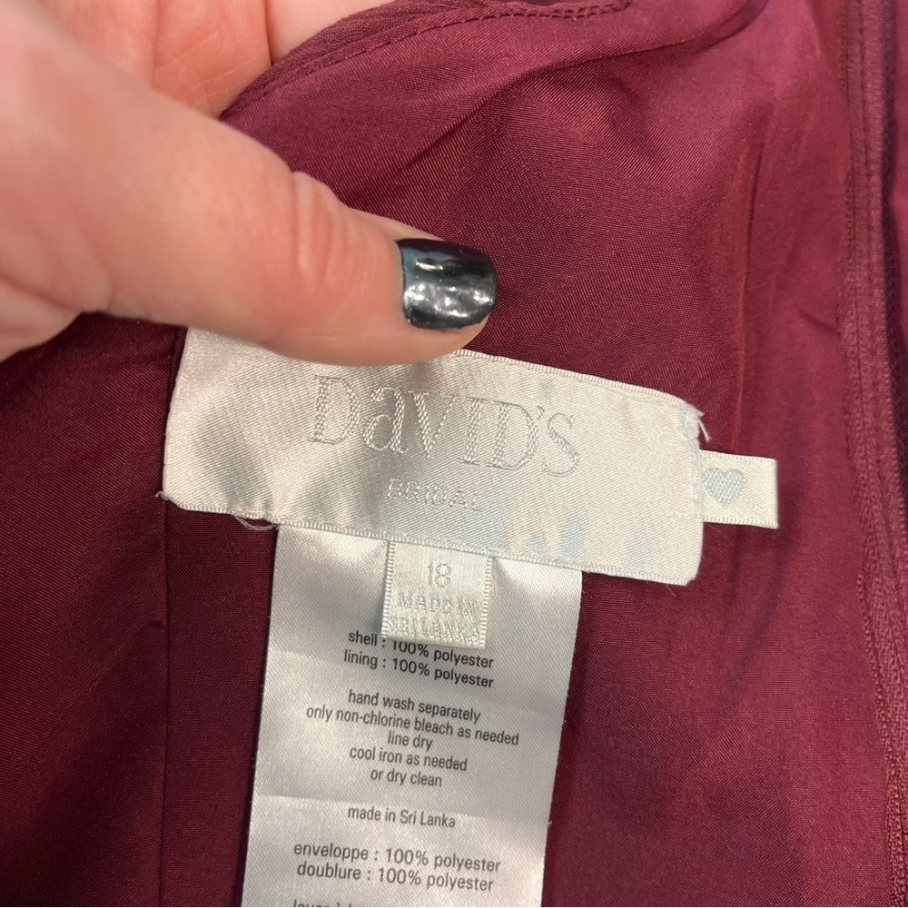 David’s Bridal maroon one shoulder bridesmaid dress size 18 - Picture 5 of 8